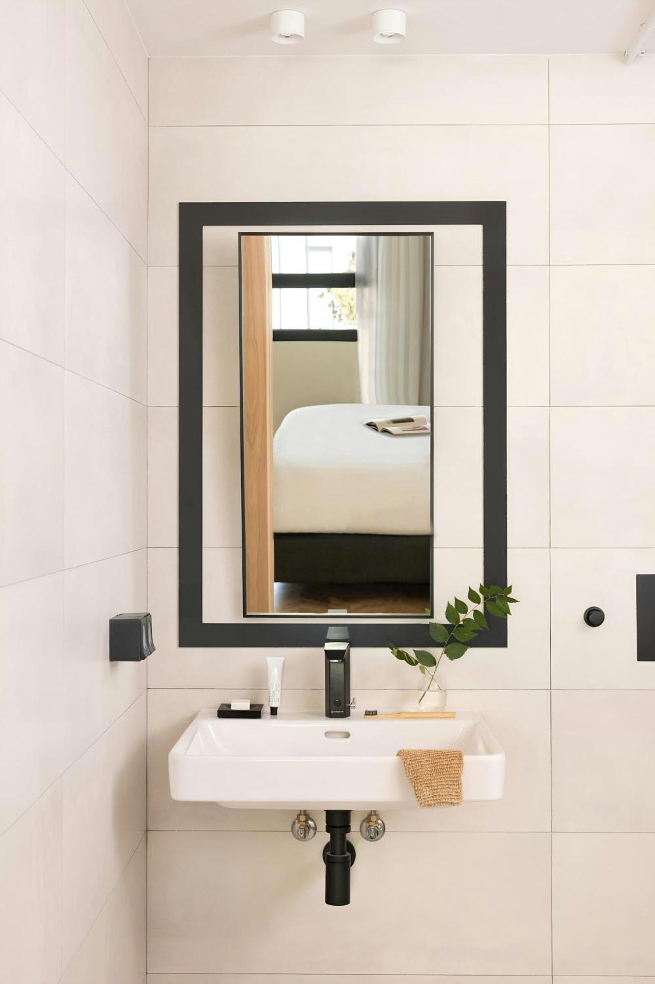 Sonder By Marriott Bonvoy Sofia Atocha Aparthotel Madrid
