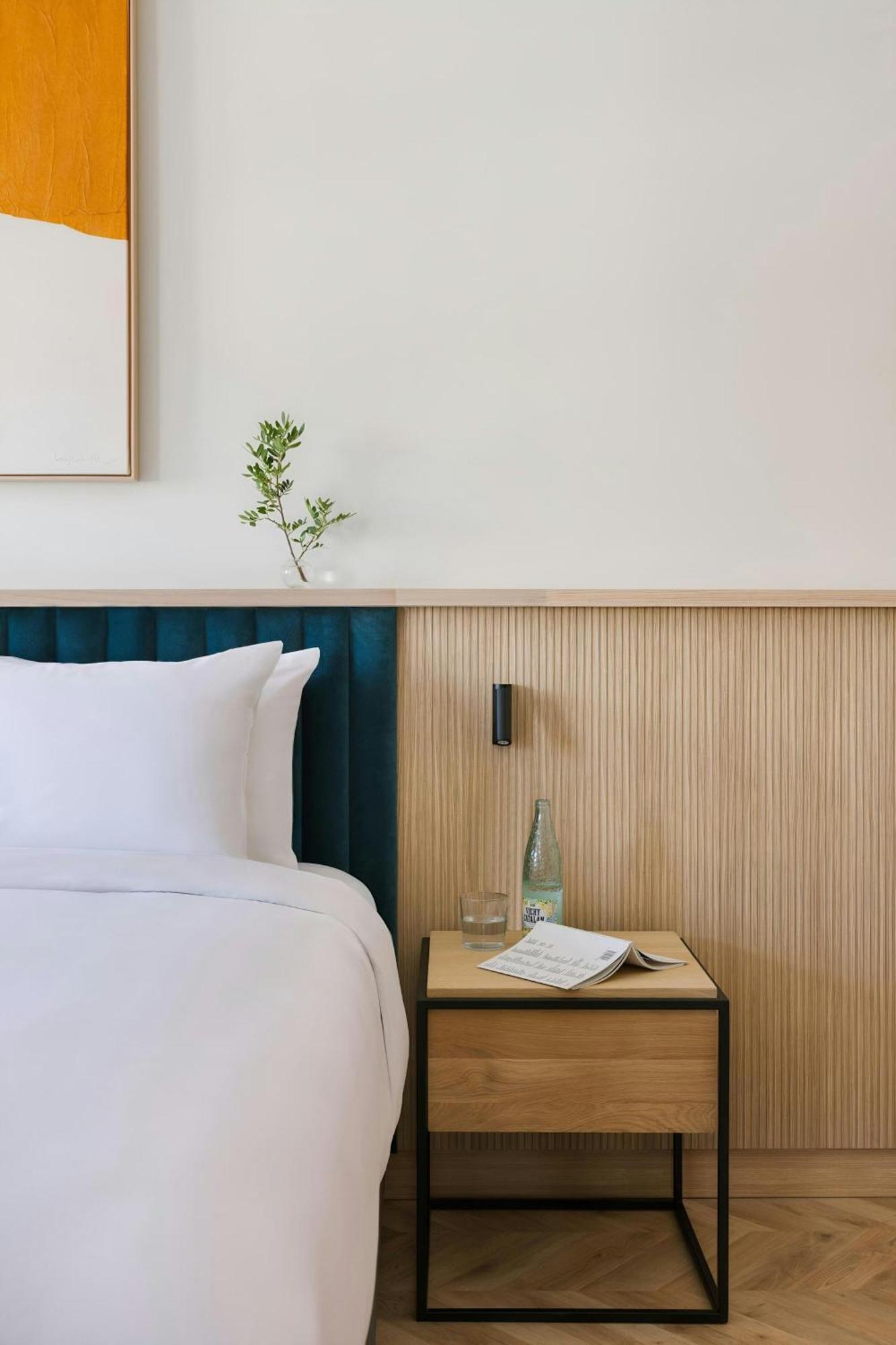 Sonder By Marriott Bonvoy Sofia Apartments Atocha 3*